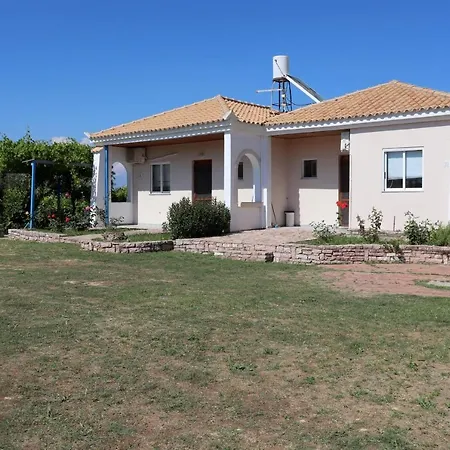 Tassos 2 Asíni