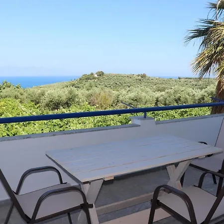 Tassos 2 *